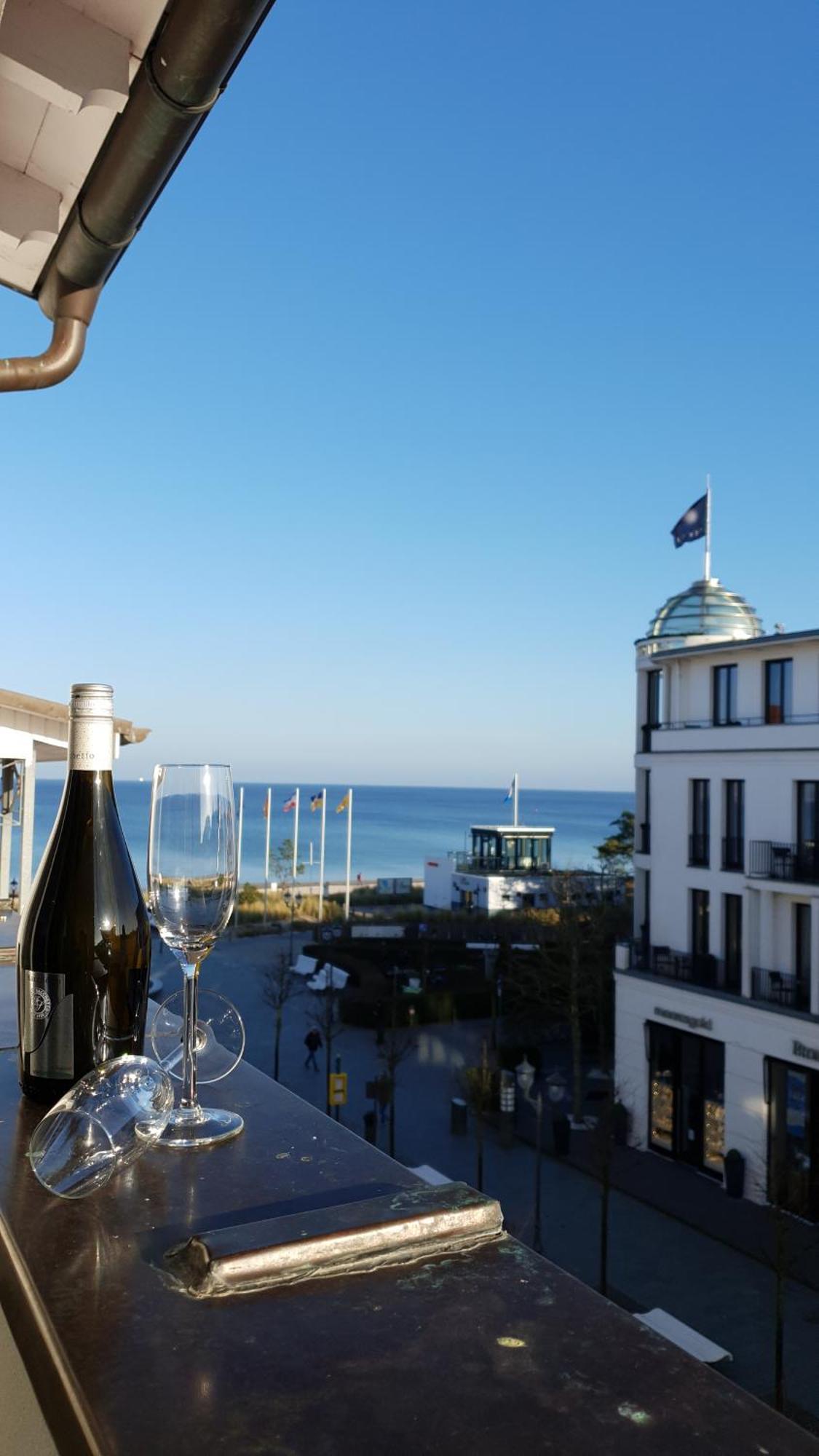 Hotel Esplanade & Aparthotel Rialto Binz Ngoại thất bức ảnh