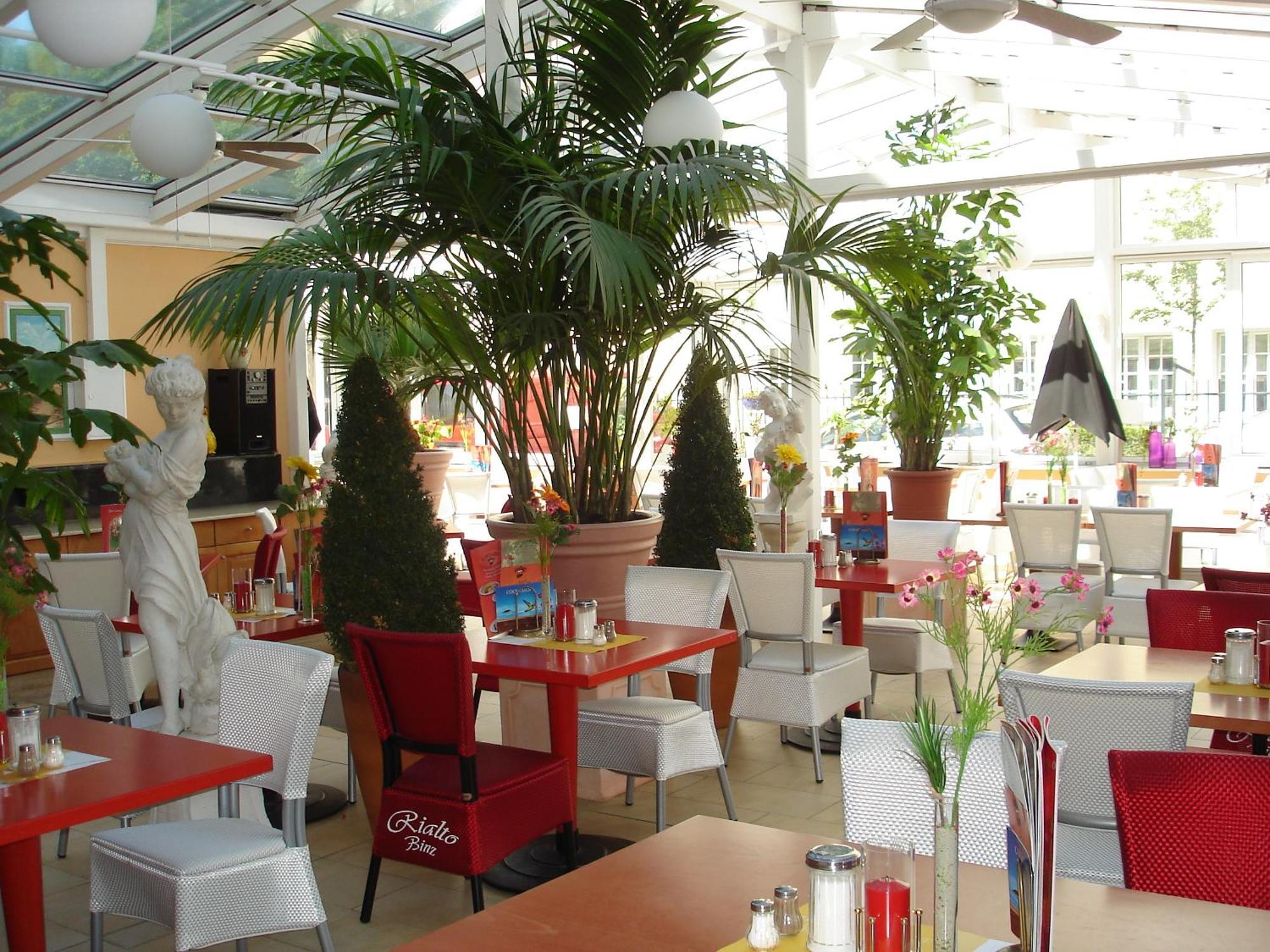 Hotel Esplanade & Aparthotel Rialto Binz Ngoại thất bức ảnh